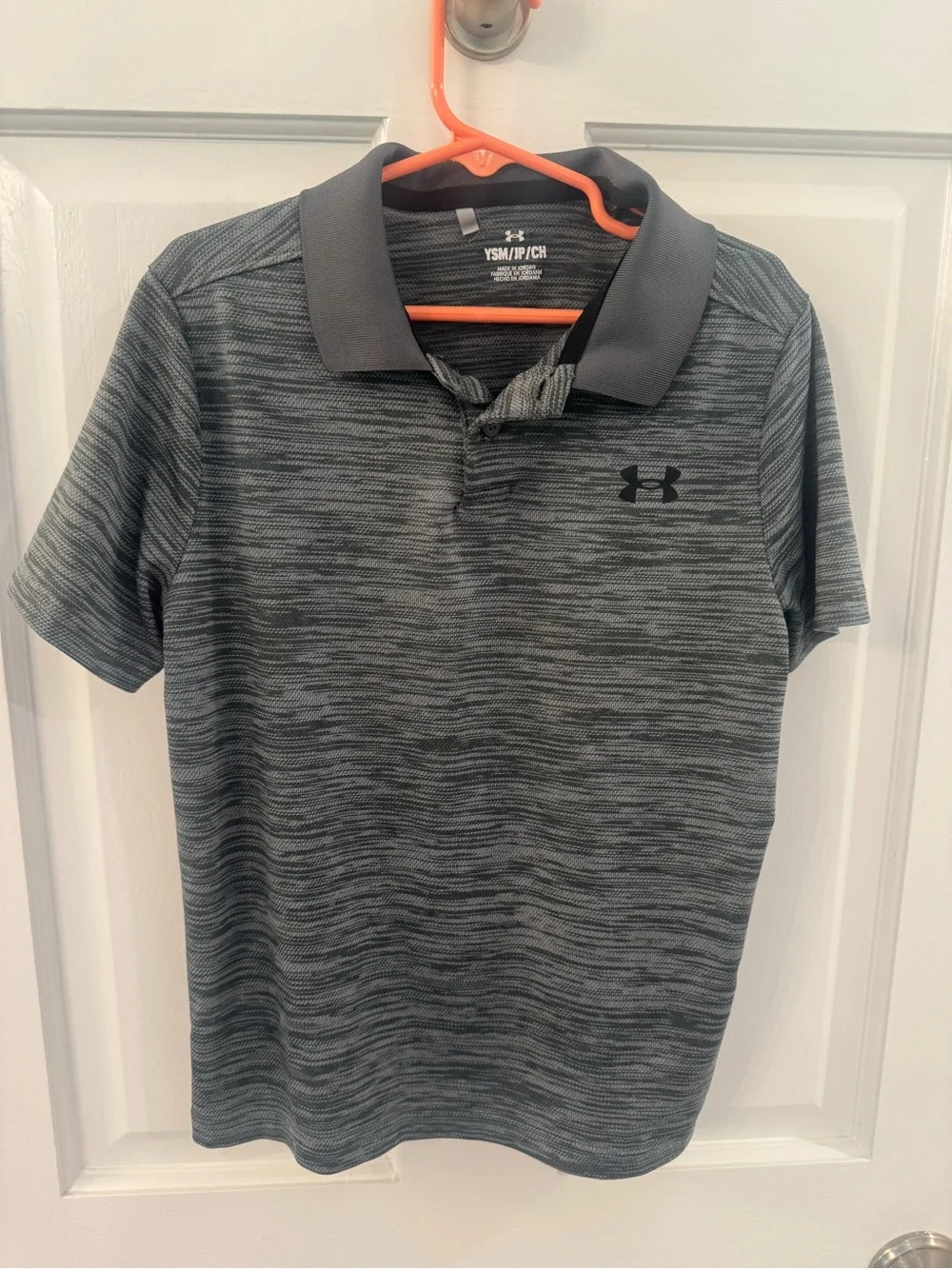 Under Armour boys collared shirt size small